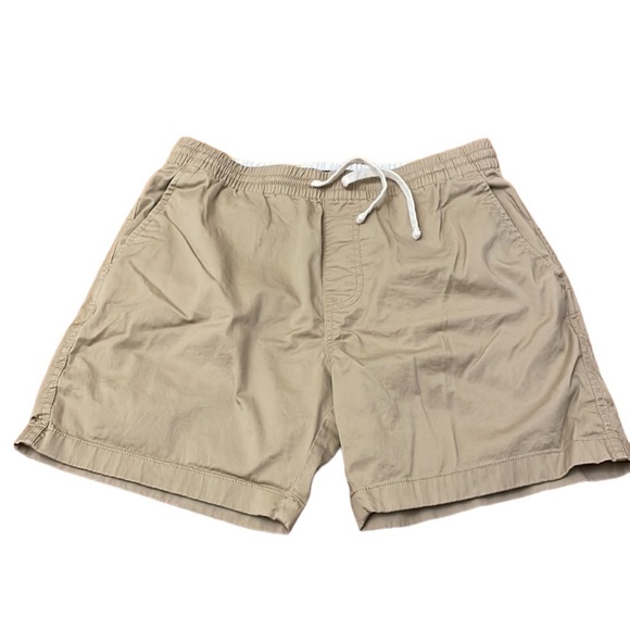 J. Crew Other - J Crew 6 inch dock shorts. Tan. Size M. EUC